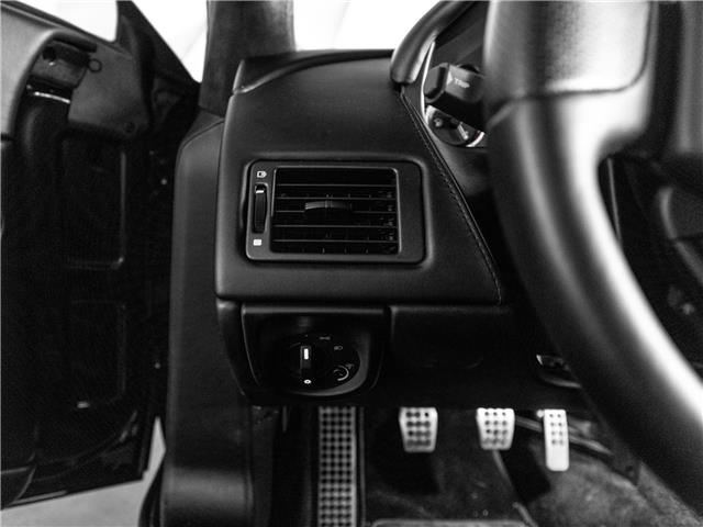 2012 Aston Martin Vantage Manual V12 in Woodbridge - Image 37 of 49