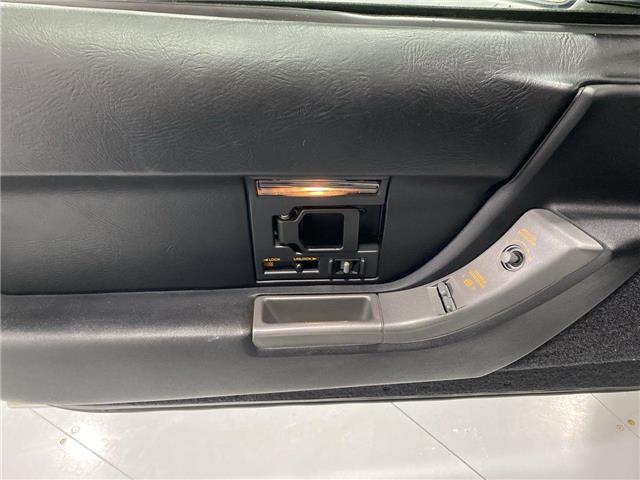 1991 Chevrolet Corvette (Stk: NP3583) in Vaughan - Image 13 of 27 1991 Chevrolet Corvette (Stk: NP3583) in Vaughan - Image 13 of 27