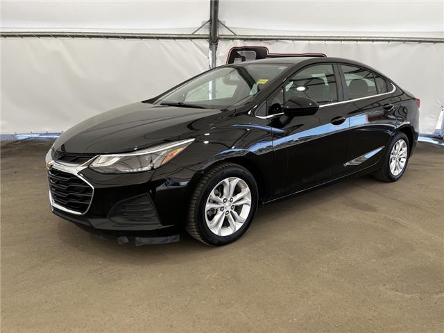 2019 Chevrolet Cruze LT 1G1BE5SM2K7106704 168040 in AIRDRIE