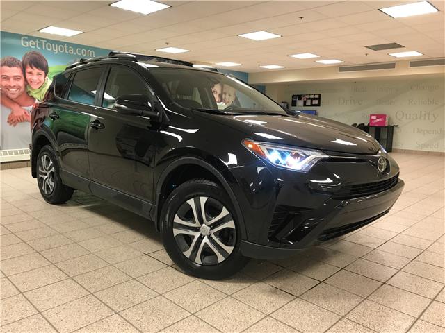 2017 Toyota RAV4 LE (Stk: 220734A) in Calgary - Image 1 of 12