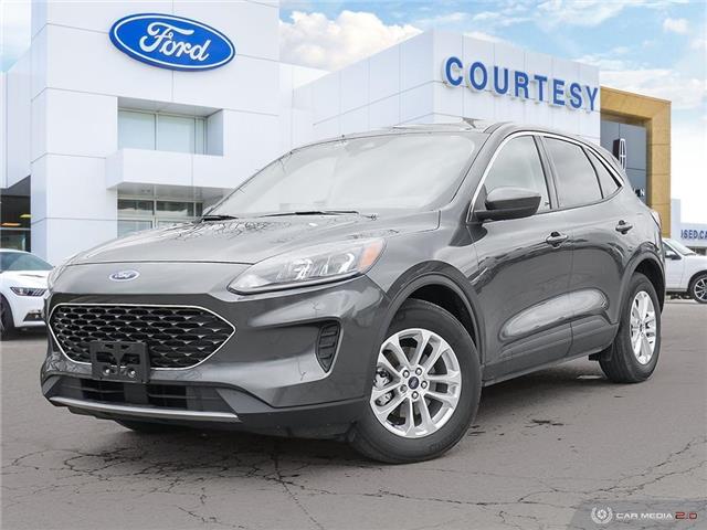 2020 Ford Escape SE (Stk: P2670) in London - Image 1 of 27