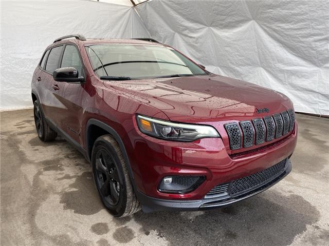 2022 Jeep Cherokee Altitude (Stk: 221295) in Thunder Bay - Image 1 of 33