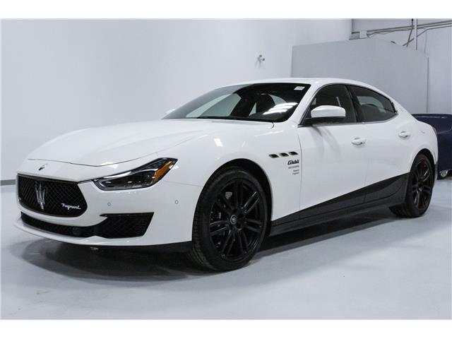 2022 Maserati Ghibli Modena Q4 (Stk: 1110MCE) in Edmonton - Image 1 of 31