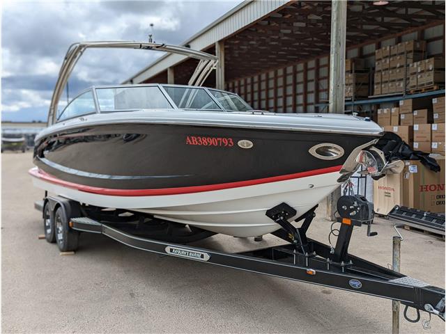 2013 Cobalt 28 Cobalt 28 A28 Only 125 Hours on Boat! 8.2L Mercruiser ...