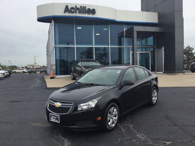 2014 Chevrolet Cruze 2LS (Stk: S365A) in Milton - Image 1 of 18