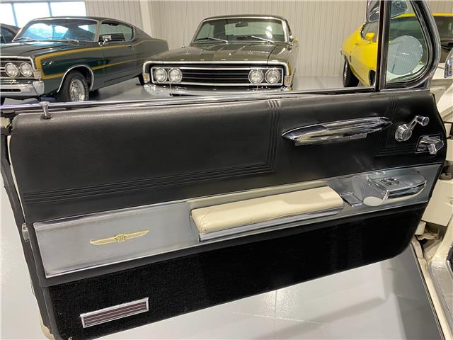 1961 Cadillac DeVille  (Stk: 134047) in Watford - Image 7 of 19