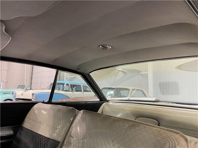 1961 Cadillac DeVille  (Stk: 134047) in Watford - Image 11 of 19