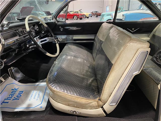 1961 Cadillac DeVille  (Stk: 134047) in Watford - Image 8 of 19