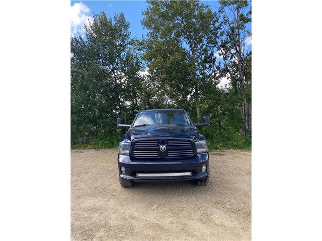 2015 RAM 1500 Sport (Stk: 728012) in Edmonton - Image 2 of 7 2015 RAM 1500 Sport (Stk: 728012) in Edmonton - Image 2 of 7
