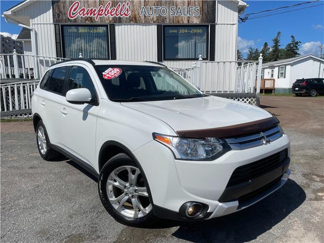 2015 Mitsubishi Outlander ES (Stk: A-601154) in Moncton - Image 1 of 25