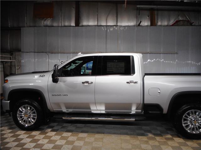 2022 Chevrolet Silverado 3500HD High Country (Stk: 22200) in Melfort - Image 1 of 13