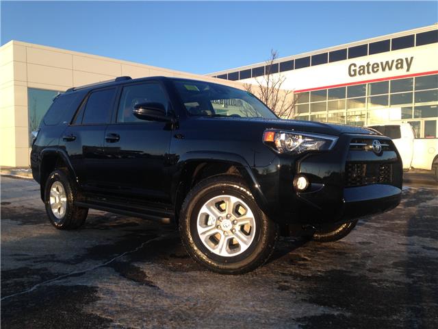 2023 Toyota 4Runner Base (Stk: ORDER11779017) in Edmonton - Image 1 of 39