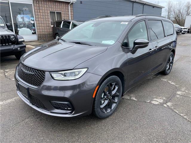 2022 Chrysler Pacifica Touring L (Stk: 7045) in Fort Erie - Image 1 of 23