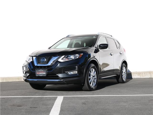 2019 Nissan Rogue SV (Stk: A825478) in VICTORIA - Image 1 of 29
