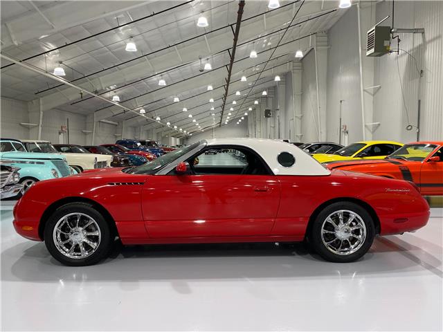 2002 Ford Thunderbird Convertible with Hardtop (Stk: 127995) in Watford - Image 5 of 18