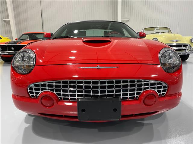 2002 Ford Thunderbird Convertible with Hardtop (Stk: 127995) in Watford - Image 3 of 18