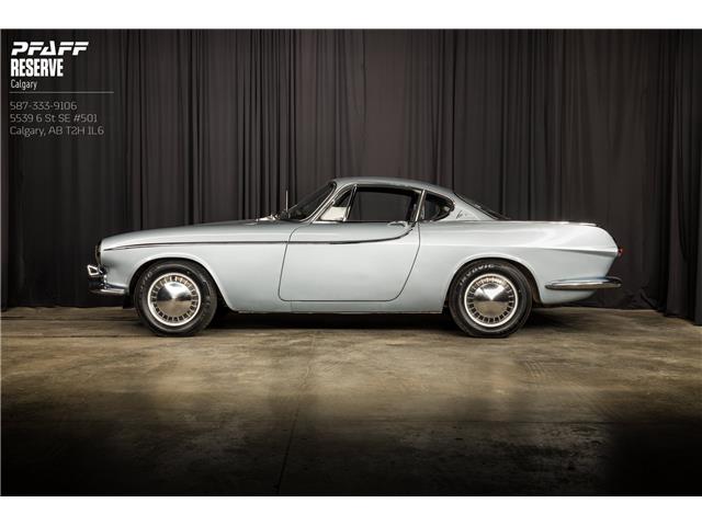 1962 Volvo P1800  in Calgary - Image 1 of 27