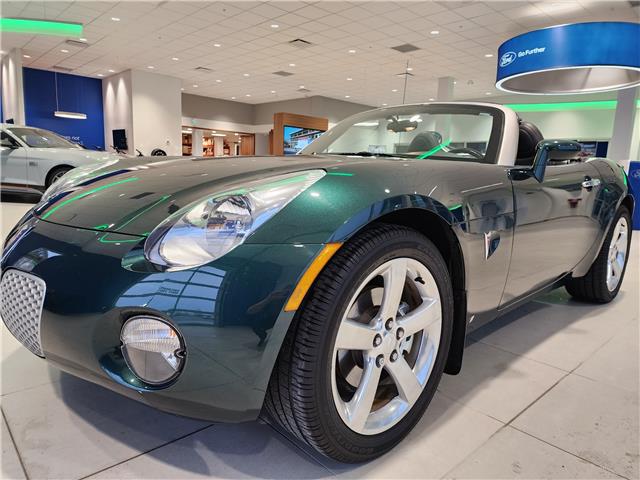 2007 Pontiac Solstice Base (Stk: 22T3045A) in Pincher Creek - Image 1 of 13