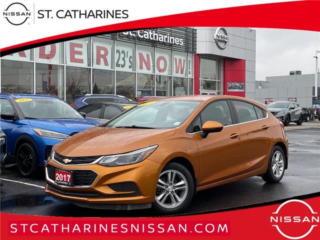 2017 Chevrolet Cruze Hatch LT Auto (Stk: P3358) in St. Catharines - Image 1 of 17
