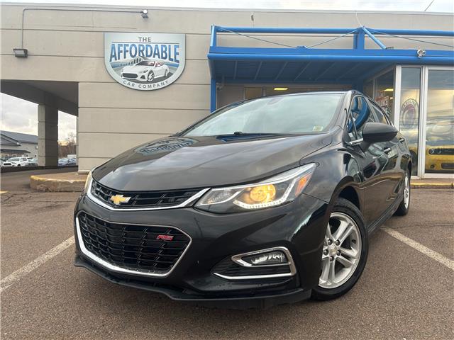 2017 Chevrolet Cruze Hatch LT Auto (Stk: A-587898) in Charlottetown - Image 1 of 22