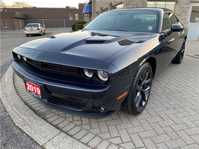 2019 Dodge Challenger SXT (Stk: 06049C) in Sarnia - Image 1 of 14