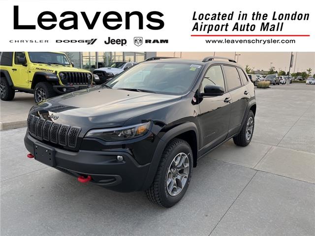 2022 Jeep Cherokee Trailhawk (Stk: 22385) in London - Image 1 of 22