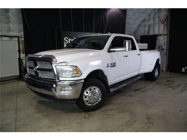 2014 RAM 3500 Longhorn (Stk: 220172A) in Brantford - Image 1 of 25