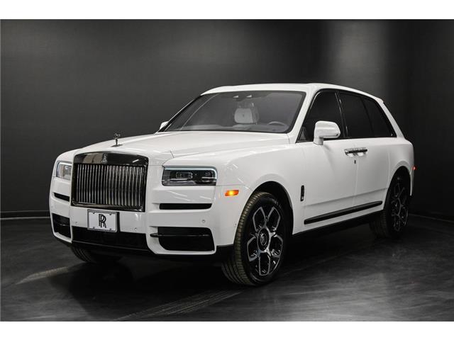 2022 Rolls-Royce Cullinan Black Badge - No Federal Luxury Tax (Stk: 22018) in Montreal - Image 1 of 45