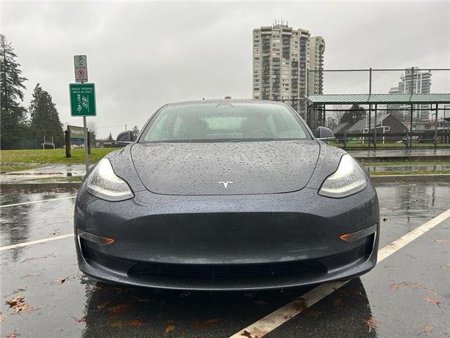 2020 Tesla Model 3 Standard Range Plus (Stk: 703859) in North Vancouver - Image 1 of 12