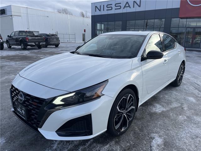 2023 Nissan Altima SR (Stk: 23AL8447) in Cranbrook - Image 1 of 13