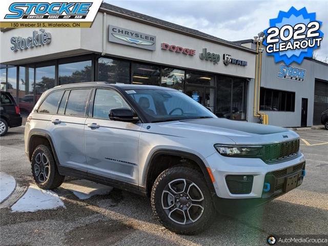2022 Jeep Grand Cherokee 4xe Trailhawk (Stk: 40027) in Waterloo - Image 1 of 18