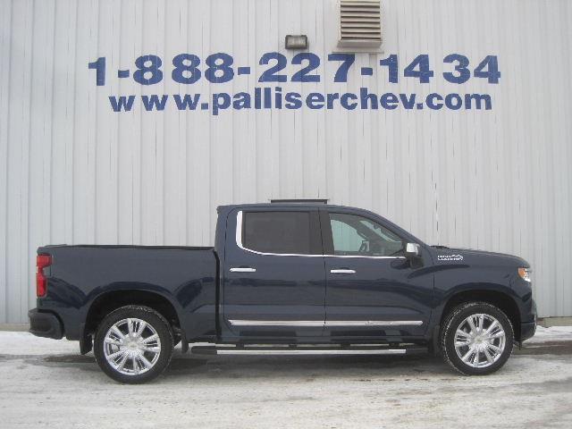 2023 Chevrolet Silverado 1500 High Country (Stk: 23T174972) in Innisfail - Image 1 of 35