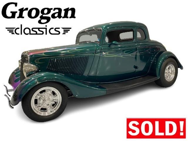 1933 Ford Custom 5-Window Coupe (Stk: 820347) in Watford - Image 1 of 17