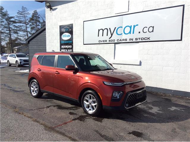 2020 Kia Soul EX (Stk: 230038) in Kingston - Image 1 of 21
