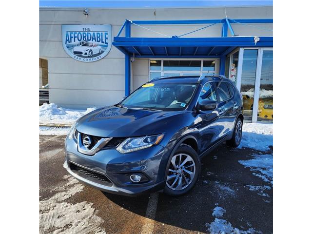 2016 Nissan Rogue SL Premium in Charlottetown - Image 1 of 9
