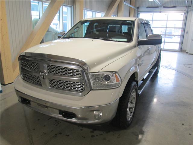 2017 RAM 1500 Laramie (Stk: 1863A) in Québec - Image 1 of 19