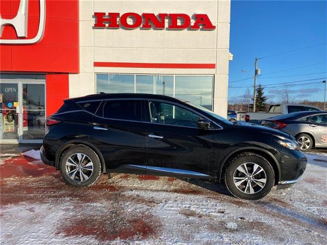 2019 Nissan Murano SV (Stk: HH23Z109) in St. Johns - Image 1 of 11