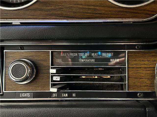 1971 Ford Thunderbird  (Stk: 125435) in Watford - Image 14 of 20