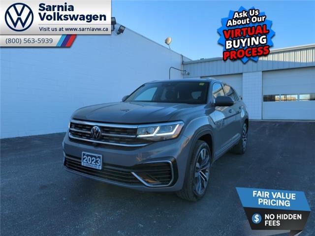 2023 Volkswagen Atlas Cross Sport 3.6 FSI Execline (Stk: V2367) in Sarnia - Image 1 of 29