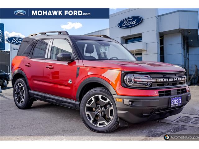 2023 Ford Bronco Sport Outer Banks (Stk: 021798) in Hamilton - Image 1 of 17