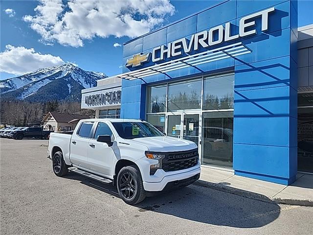 2023 Chevrolet Silverado 1500 Custom (Stk: PZ195643) in Fernie - Image 1 of 10
