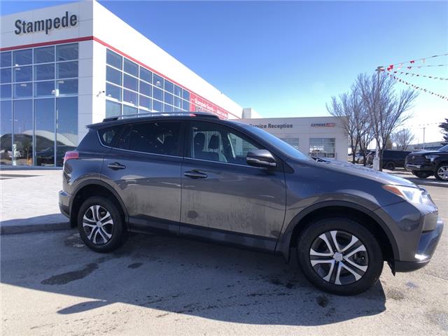 2016 Toyota RAV4 LE (Stk: 230277A) in Calgary - Image 1 of 12