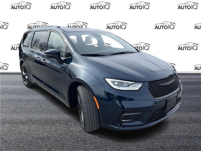 2023 Chrysler Pacifica Touring-L (Stk: 37090) in Barrie - Image 1 of 21