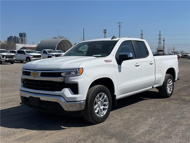 2022 Chevrolet Silverado 1500 New 2022 Chev. Silveardo 1500 4x4 DBL Cab V-8 Gas (Stk: PU22294) in Toronto - Image 1 of 17