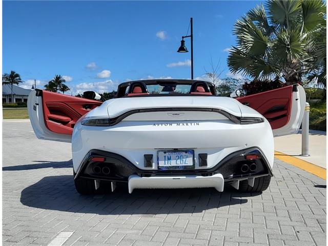 2022 Aston Martin Vantage Roadster (Stk: A4306) in Wyoming - Image 1 of 22