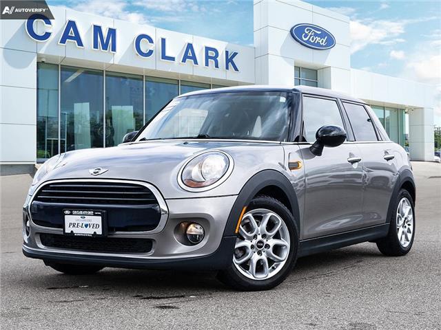 2017 MINI 5 Door Cooper (Stk: T77254) in Richmond - Image 1 of 27