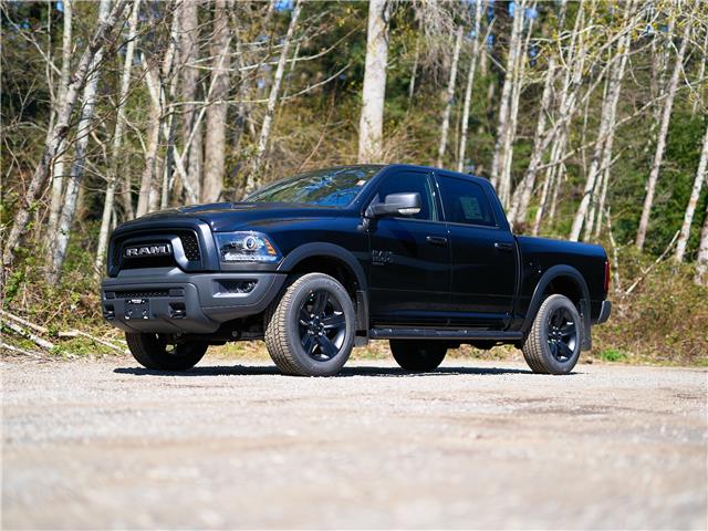 2022 RAM 1500 Classic SLT (Stk: N230030) in Surrey - Image 1 of 18