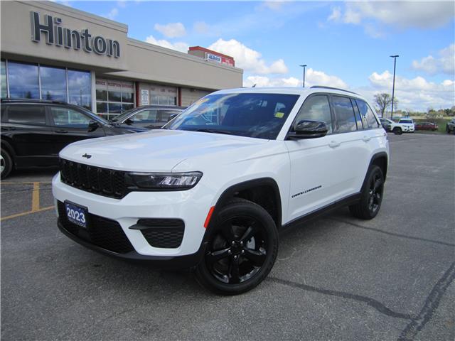 2023 Jeep Grand Cherokee Laredo (Stk: 23029) in Perth - Image 1 of 17