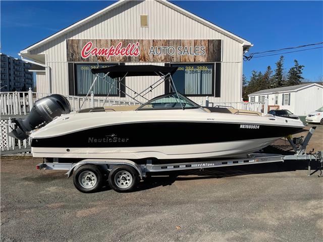 2021 - NauticStar  223 DC (Stk: B-95C121) in Moncton - Image 1 of 32