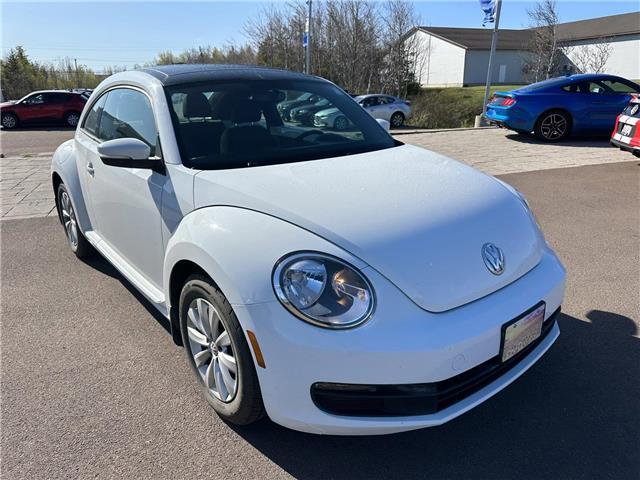 2014 Volkswagen Beetle 1.8T (Stk: N542866A) in Dieppe - Image 1 of 14